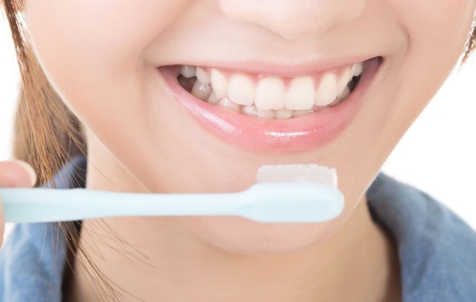 Cara Menghilangkan Plak Gigi